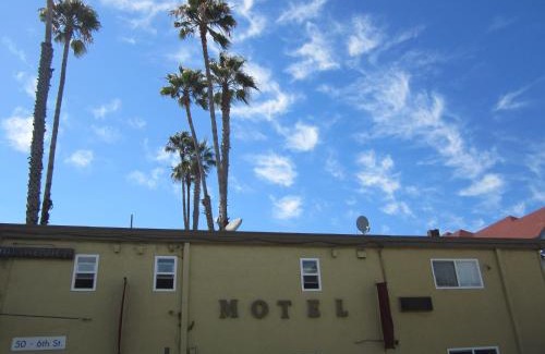 Chinatown Hotel | Civic Center Lodge / Lake Merritt BART