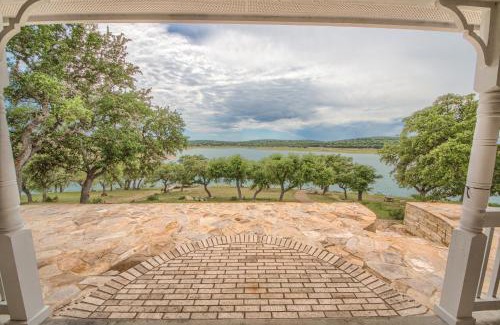 Canyon Lake House | CL 1105B Tranquility by the Shore