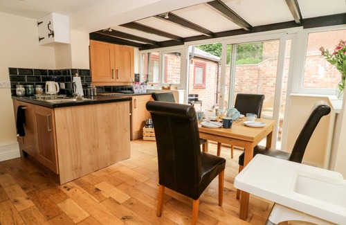 Selby Cottage | CLAIRE COTTAGE, pet friendly in Hambleton, North Yorkshire