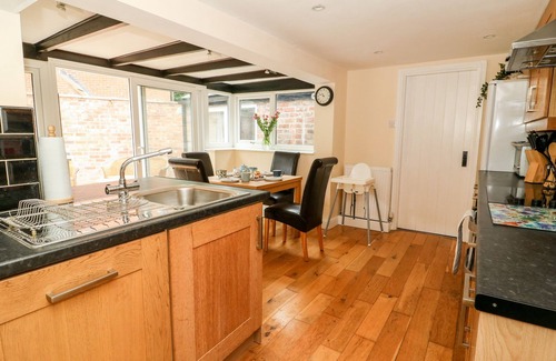 Selby Cottage | CLAIRE COTTAGE, pet friendly in Hambleton, North Yorkshire