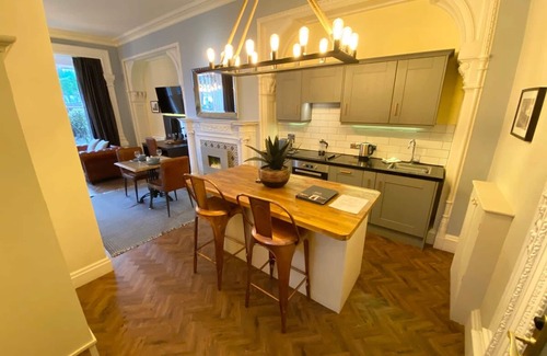 Leeds Apartment | Claremont The Deakin