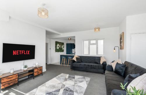 Brighton City Centre Apartment | Clarence Square 2 Bedroom Central