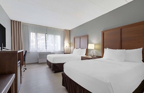 Pumphrey Hotel | Clarion Hotel & Suites BWI Airport North