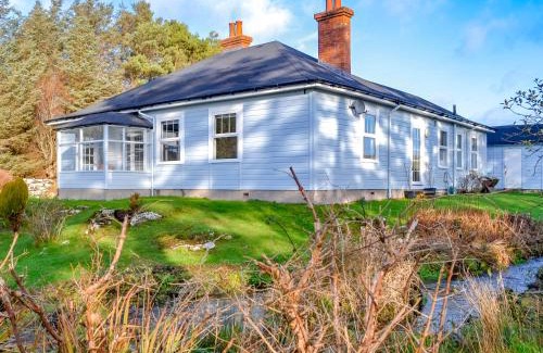 Monreith House | Clarksburn Blue