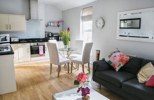 Harrogate Apartment | Classic 2 bedroom apartment