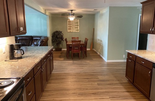 Kingsland House | Classic Bungalow on Colorado Arm of Lake LBJ