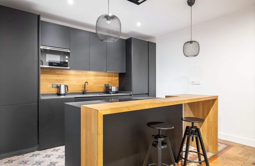 Eixample Apartment | Classic La Dreta de l'Eixample 2BR Furnished Apartment, by Blueground