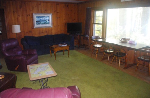 Wolfeboro House | Classic Lake Winnipesaukee Home with modern amenities. Sleeps 15
