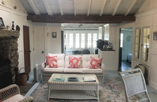 Orrs Island Cottage | Classic Orr’s Island, Maine Cottage, sleeps 4, 1 Bath, Stunning ocean views!