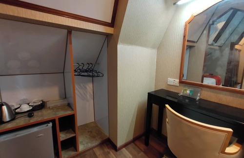 Pulau Perhentian Besar Apartment | Classic Triple Room @ Coralview - BS
