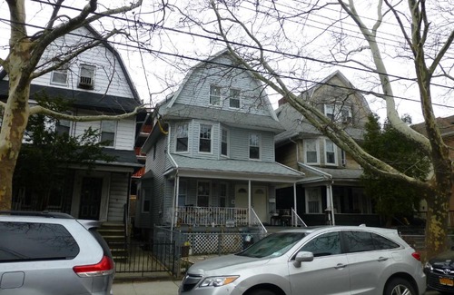 Homecrest House | Classical American House 4