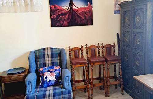 Goreme House | Classical Backyard Home-Exclusive House