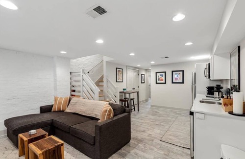 Bloomingdale Apartment | Classy Central DC/Bloomingdale 1-BR Getaway