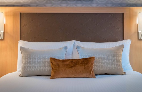 Grand Canal Dock Hotel | Clayton Hotel Cardiff Lane