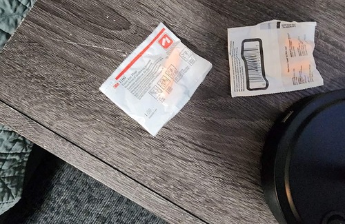 Rockford Apartment | Clean 2-bedroom apartment with WiFi, located on the northwest side of Rockford.