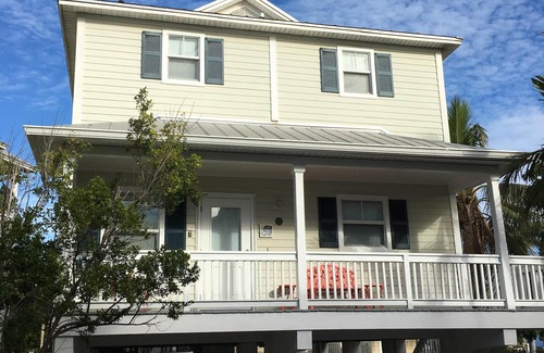 Key West House | Clean and Relaxing! 3 King Suites! Home with everything you need