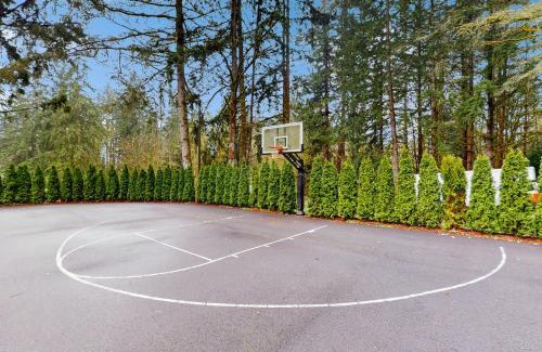 North Creek House | Clearview Forest Retreat