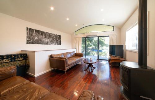 Halls Gap Apartment | Clematis Hideaway