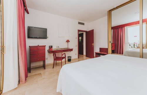 El Madronal Resort | Cleopatra Palace Hotel