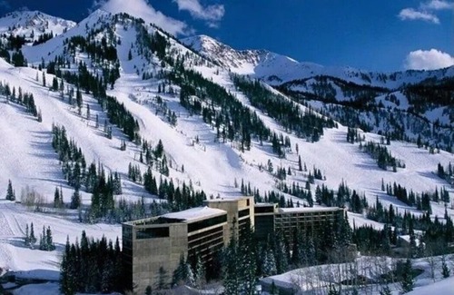 Salt Lake Mountain Resorts Resort | Cliff Lodge at Snowbird Ski-in/Ski-out - Spring Skiing 4/12/25 - 4/19/25