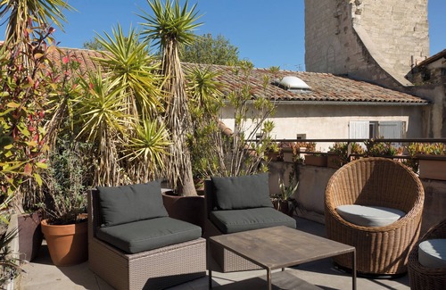 Avignon City Centre Apartment | Cloître des Augustins Spa & Fitness