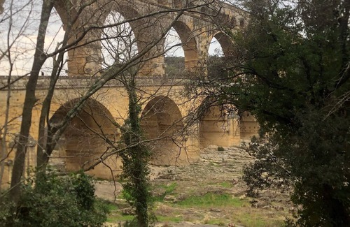 Vers-Pont-du-Gard Villa | Clos de Toouiller villa