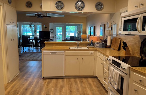 Lakeshore Addition House | Close in Lake Austin lake front setting, family friendly home, not a party venue