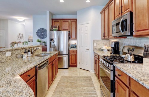 Lewes House | Close to all Rehoboth/Lewes attractions w/community pool & parking!