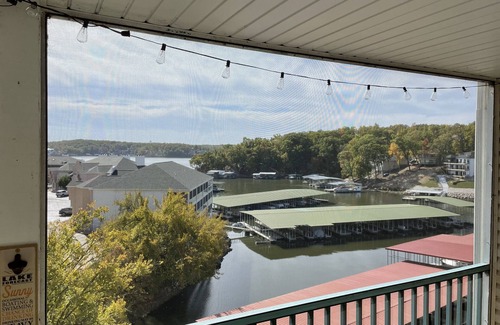 Lake Ozark Condo | Close to Bagnell Dam