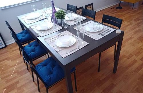 Vista East House | Close to Disney. Big house with backyard