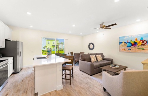 West Kissimmee House | Close to Disney Townhome in Margaritaville Neighborhood Sleeps 8