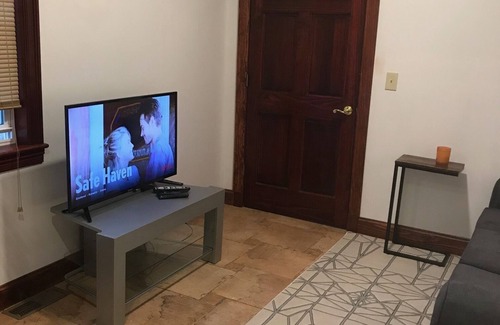 Niskayuna Apartment | Close to Ellis Hospital, Union College, Casino and Proctors