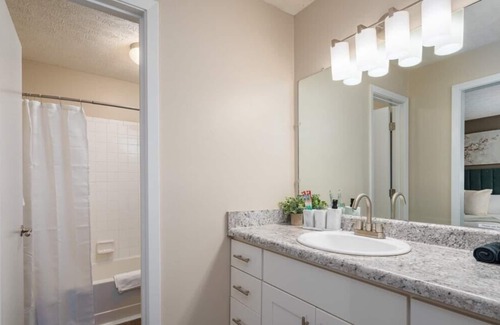 Hoover Apartment | Close to Hoover Met & Finley | Gym |Quiet