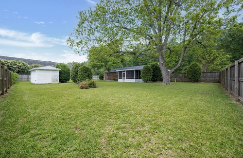 Aiken House | Close to Southside, Downtown, and Horse District