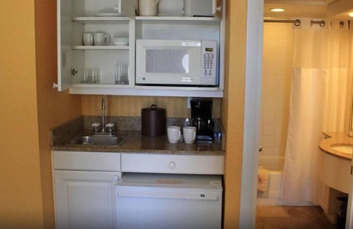 St. Pete Beach Resort | Close to St. Pete Beach! 2 Magnificent Units with Hot Tubs and Water Slides!