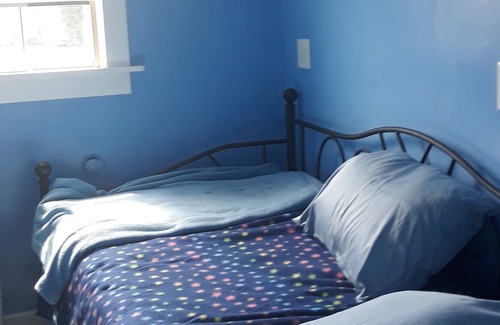 Rockland House | Close to the ocean ! Downtown Rockland!!