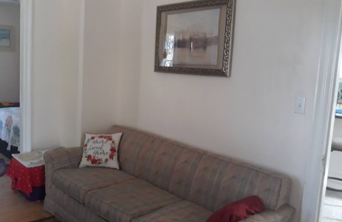 Rockland House | Close to the ocean ! Downtown Rockland!!