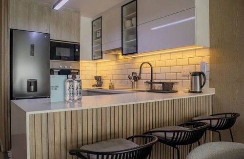 Santa Cruz Apartment | Closer by Wynwood House