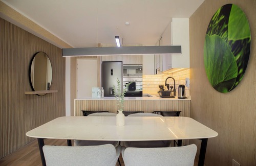 Santa Cruz Apartment | Closer by Wynwood House