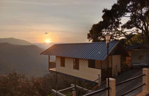 Elappara Bed & Breakfast | CLOUDSCAPE HOMESTAY