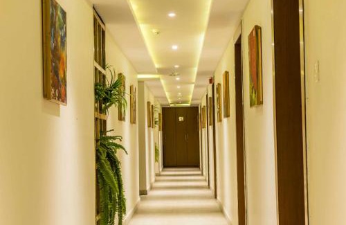 Bolpur Hotel | Club Central