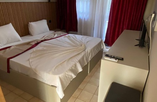 Tekirova Hotel | Club Pinara Beach