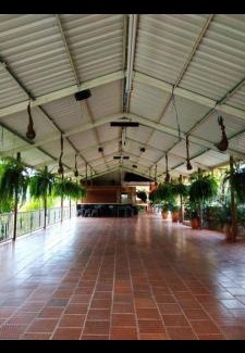 Caqueza Hotel | Club Social Villa Victoria