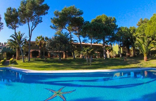Llafranc House | Club Villamar - Charming holiday accommodation located in an idyllic area where you can enjoy the.