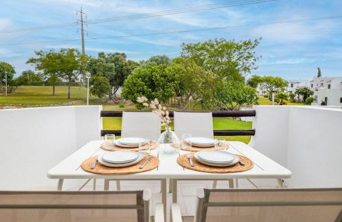 Alpouvar Apartment | Clube Albufeira - 2BR Pool, Kids Club & Family Fun