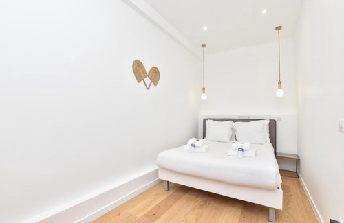 Saint-Fargeau Apartment | CMG Hôpital Tenon - Saint Fargeau 2