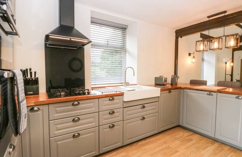 Halswell Villa | COACH HOUSE