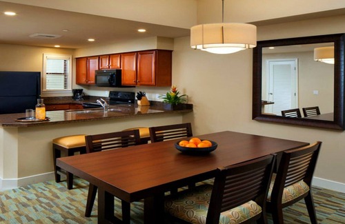 Palm Desert Resort | Coachella 2025! 1st wkend Two FREE nights! Mon, Tues.