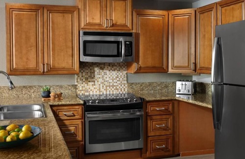 Cathedral City Villa | COACHELLA & STAGECOACH ACCOMMODATIONS at the Hyatt Vacation Club Desert Oasis