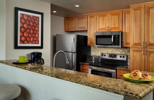 Cathedral City Villa | COACHELLA & STAGECOACH ACCOMMODATIONS at the Hyatt Vacation Club Desert Oasis